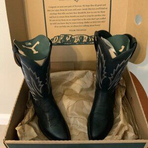 NEW TACOMA JAMIE MID CALF BOOTS, SIZE 9M- MIDNIGHTBOVINE